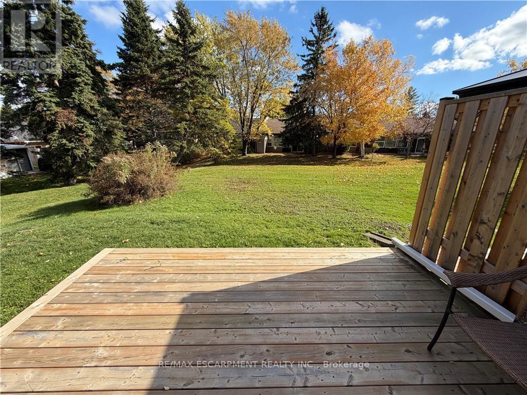 59 Szollosy Circle, Hamilton, Ontario  L9B 1T8 - Photo 17 - X12558406