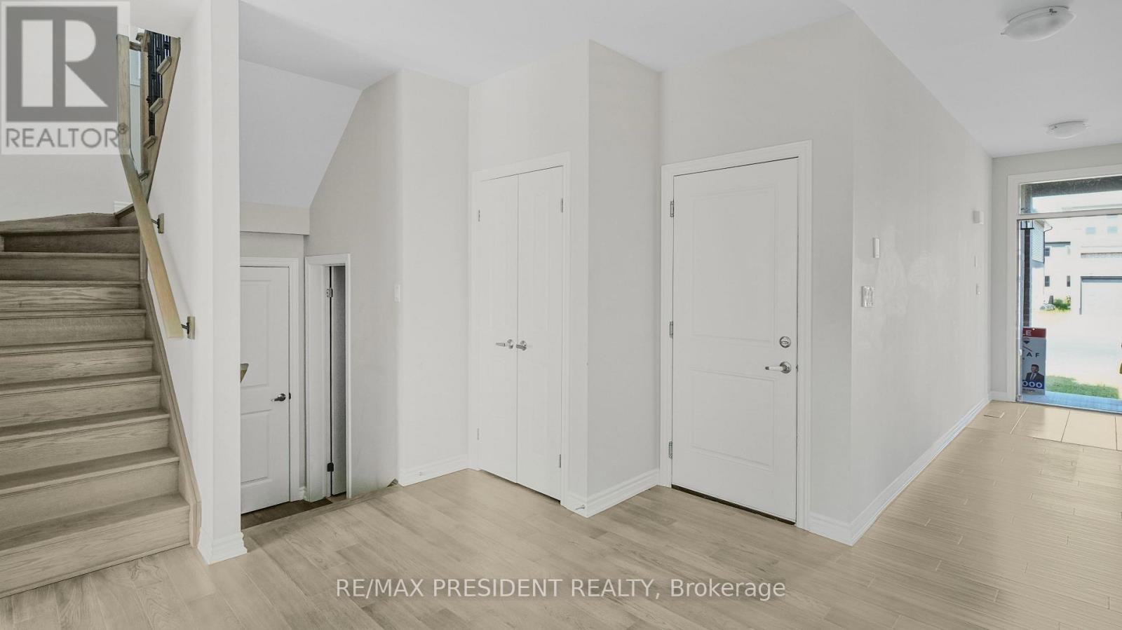 28 Mclaughlin Street, Welland, Ontario  L3B 0J8 - Photo 13 - X12558422