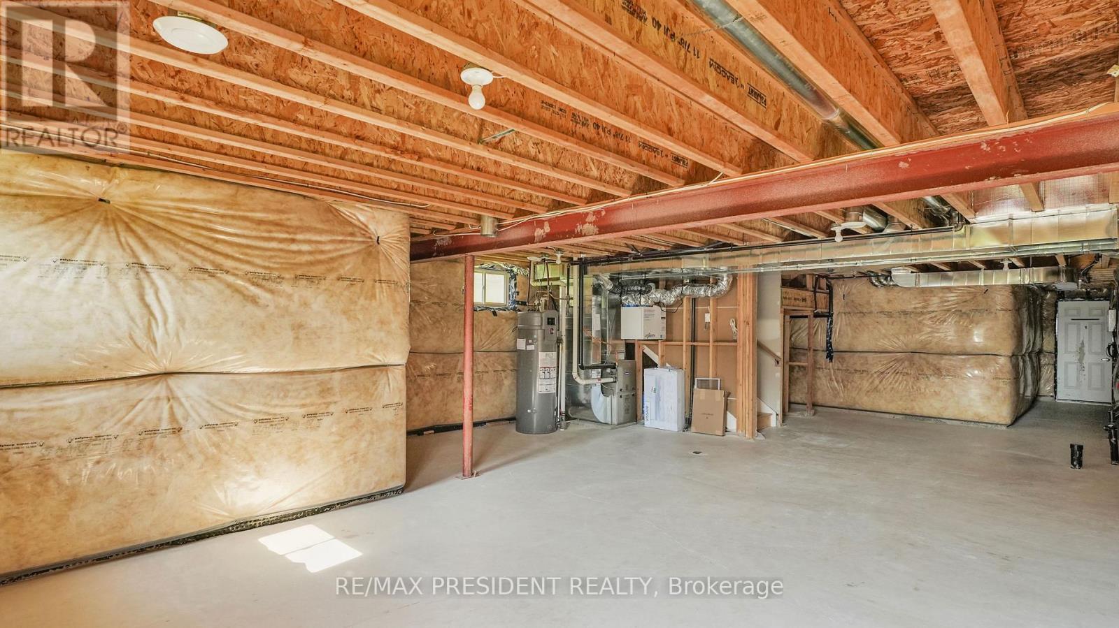 28 Mclaughlin Street, Welland, Ontario  L3B 0J8 - Photo 32 - X12558422