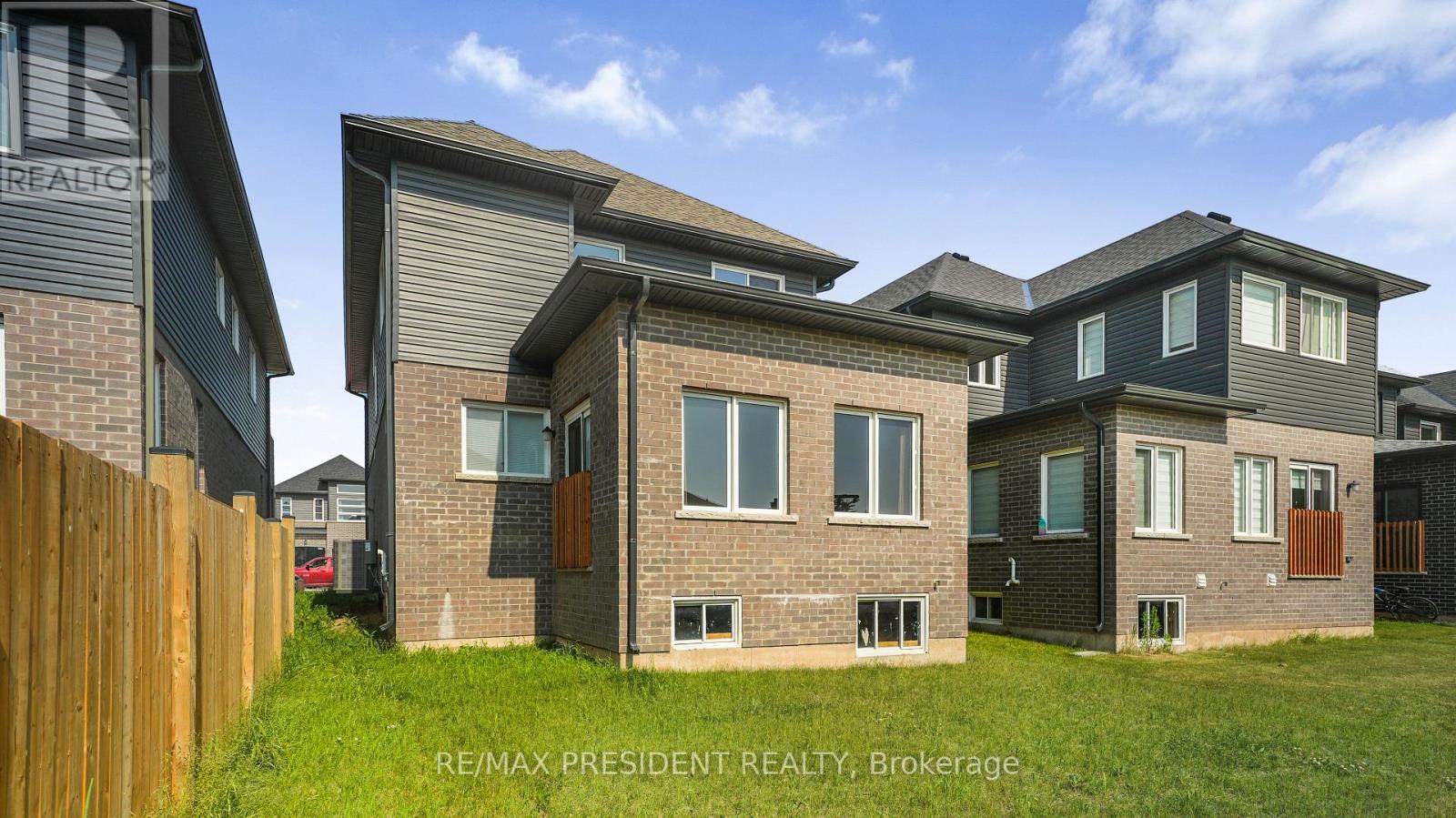 28 Mclaughlin Street, Welland, Ontario  L3B 0J8 - Photo 34 - X12558422