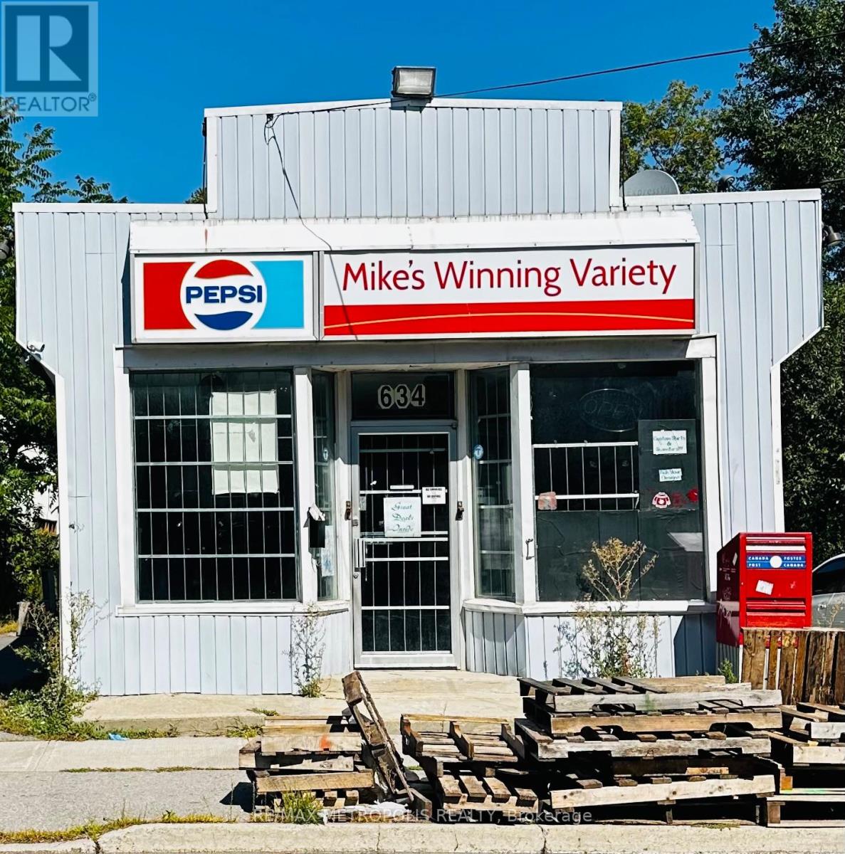 634 CHAMBERLAIN STREET, Peterborough, Ontario