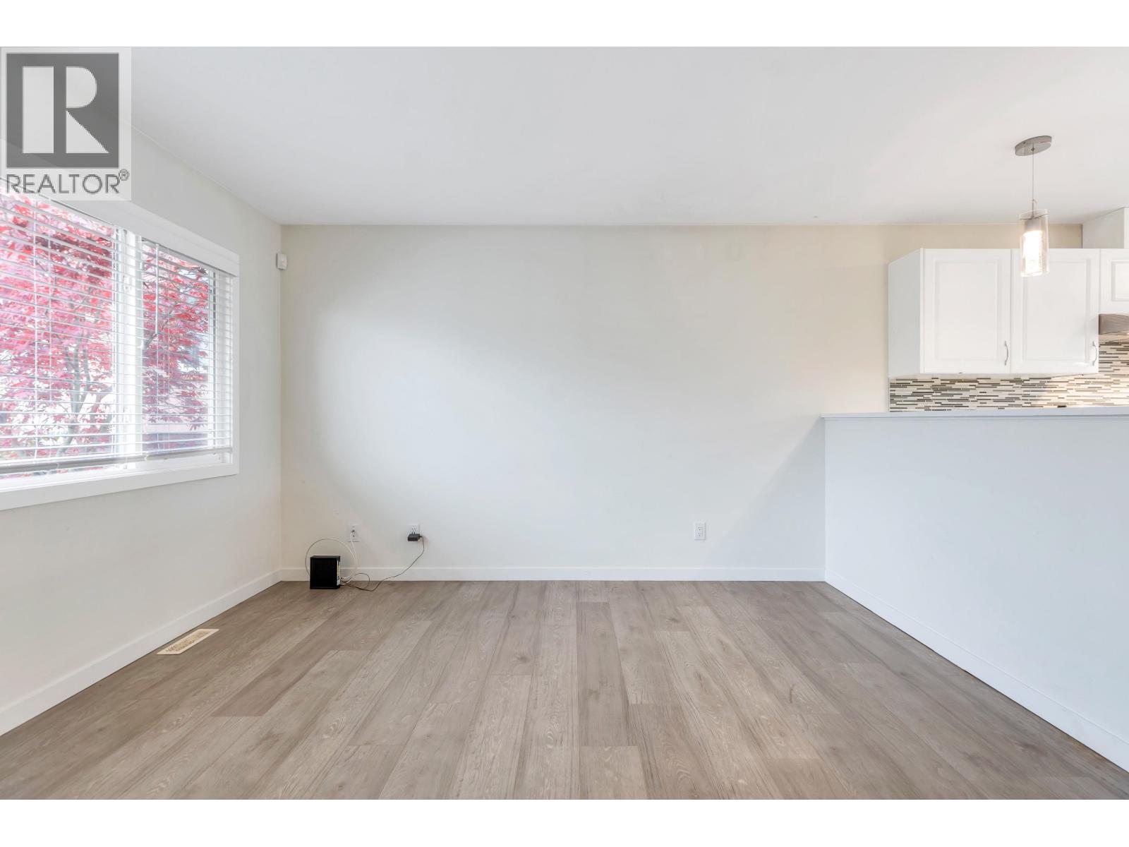 2052 E 41st Avenue, Vancouver, British Columbia  V5P 1L4 - Photo 7 - R3068510