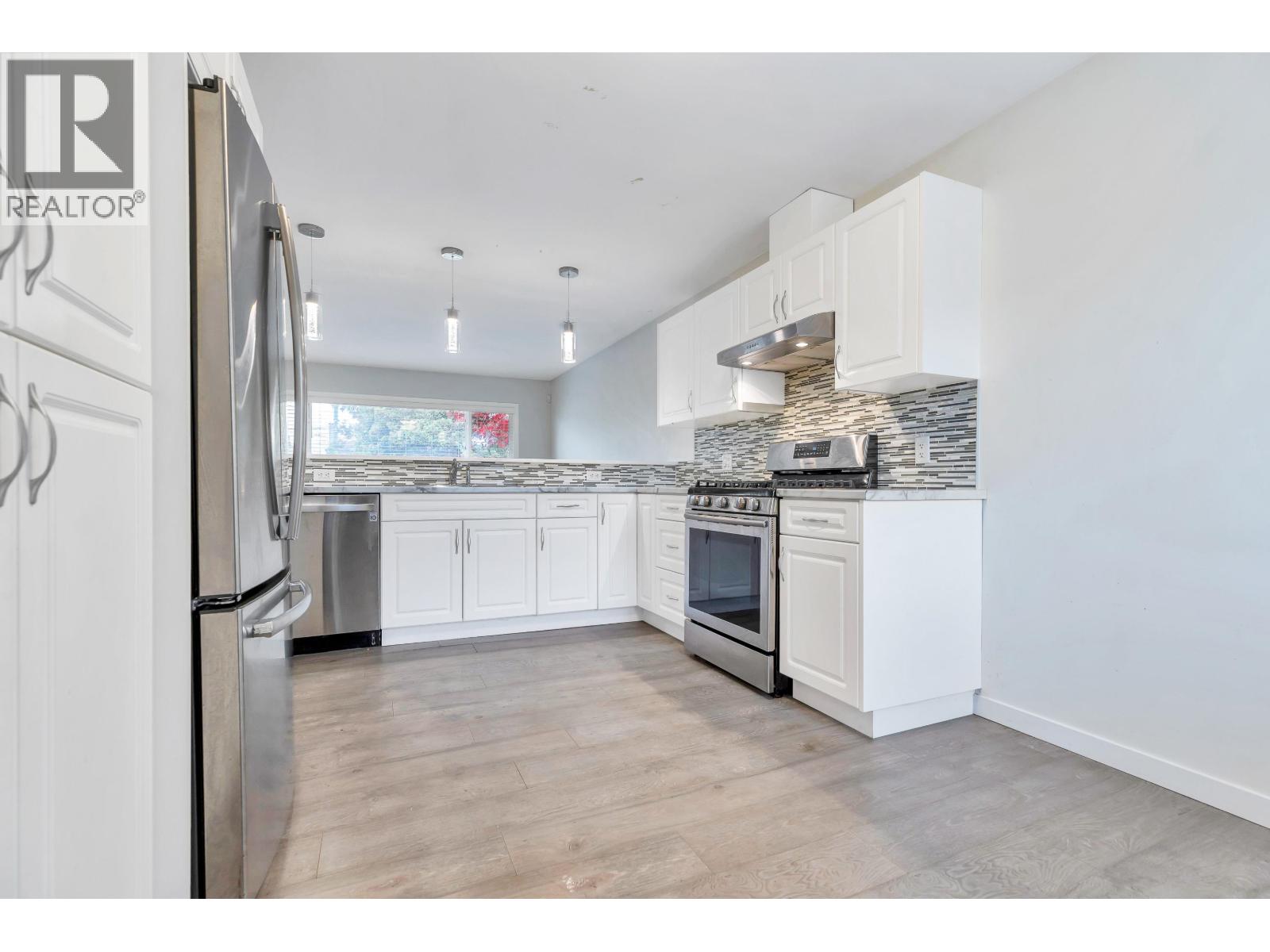 2052 E 41st Avenue, Vancouver, British Columbia  V5P 1L4 - Photo 16 - R3068510