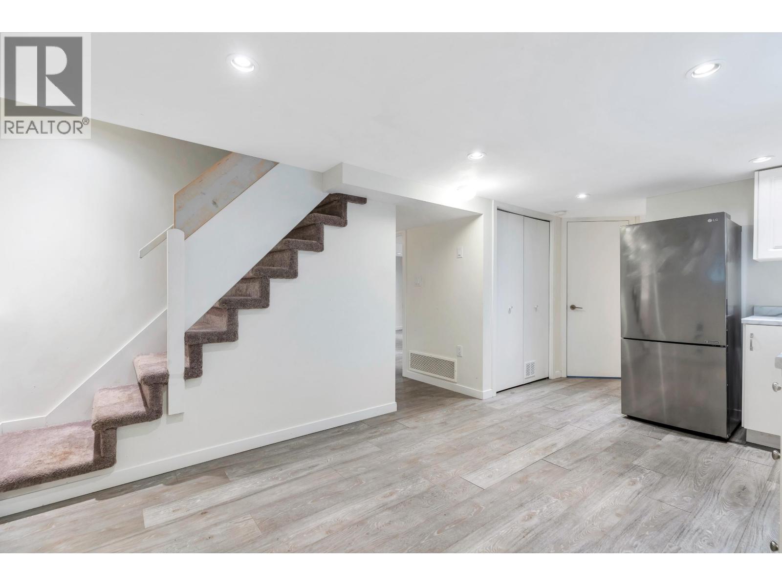 2052 E 41st Avenue, Vancouver, British Columbia  V5P 1L4 - Photo 30 - R3068510