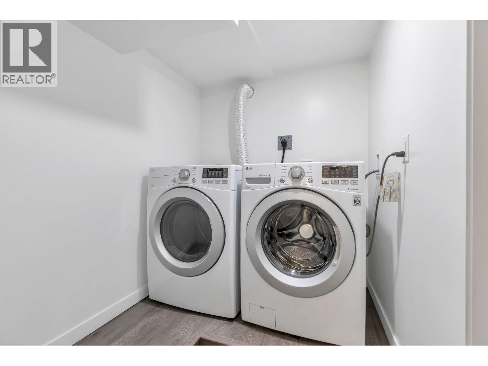 2052 E 41st Avenue, Vancouver, British Columbia  V5P 1L4 - Photo 35 - R3068510