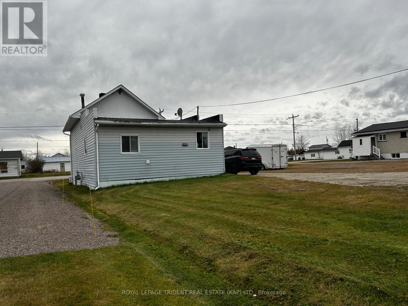 93 Leonard Avenue, Kapuskasing, Ontario  P0L 1V0 - Photo 4 - T12515758