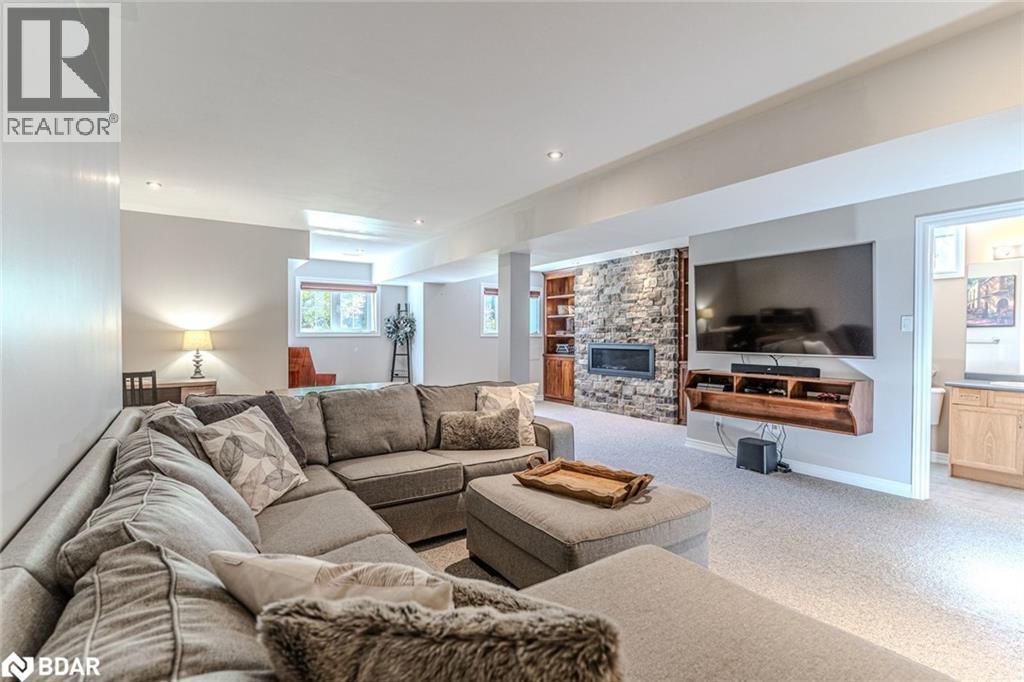 20 Rosemarie Drive, Oro-Medonte, Ontario  L0L 1T0 - Photo 17 - 40789332