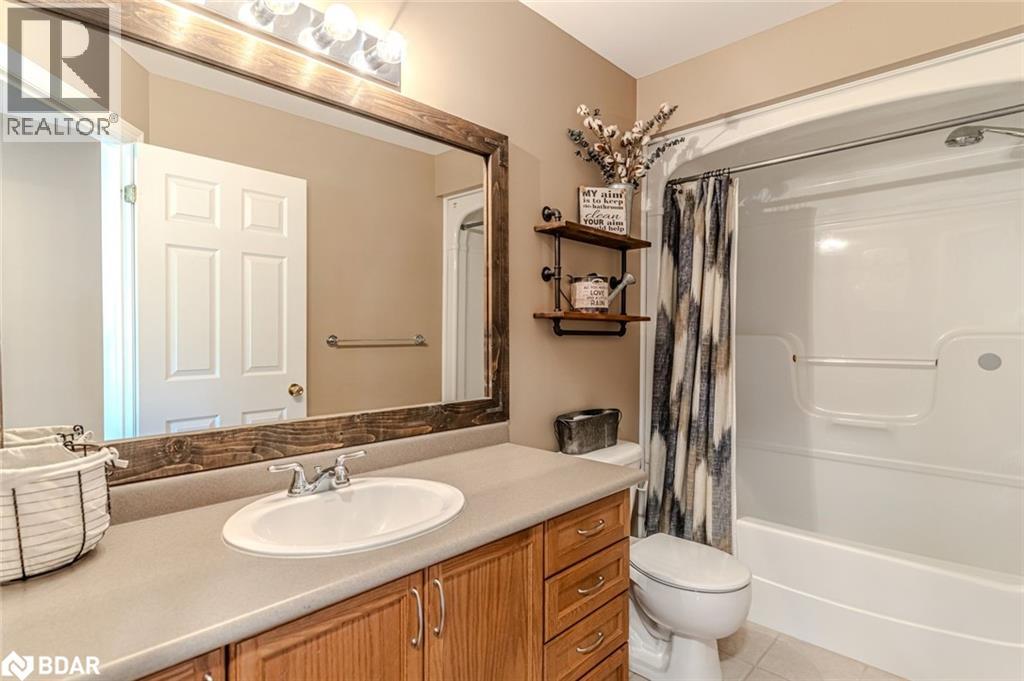 20 Rosemarie Drive, Oro-Medonte, Ontario  L0L 1T0 - Photo 16 - 40789332