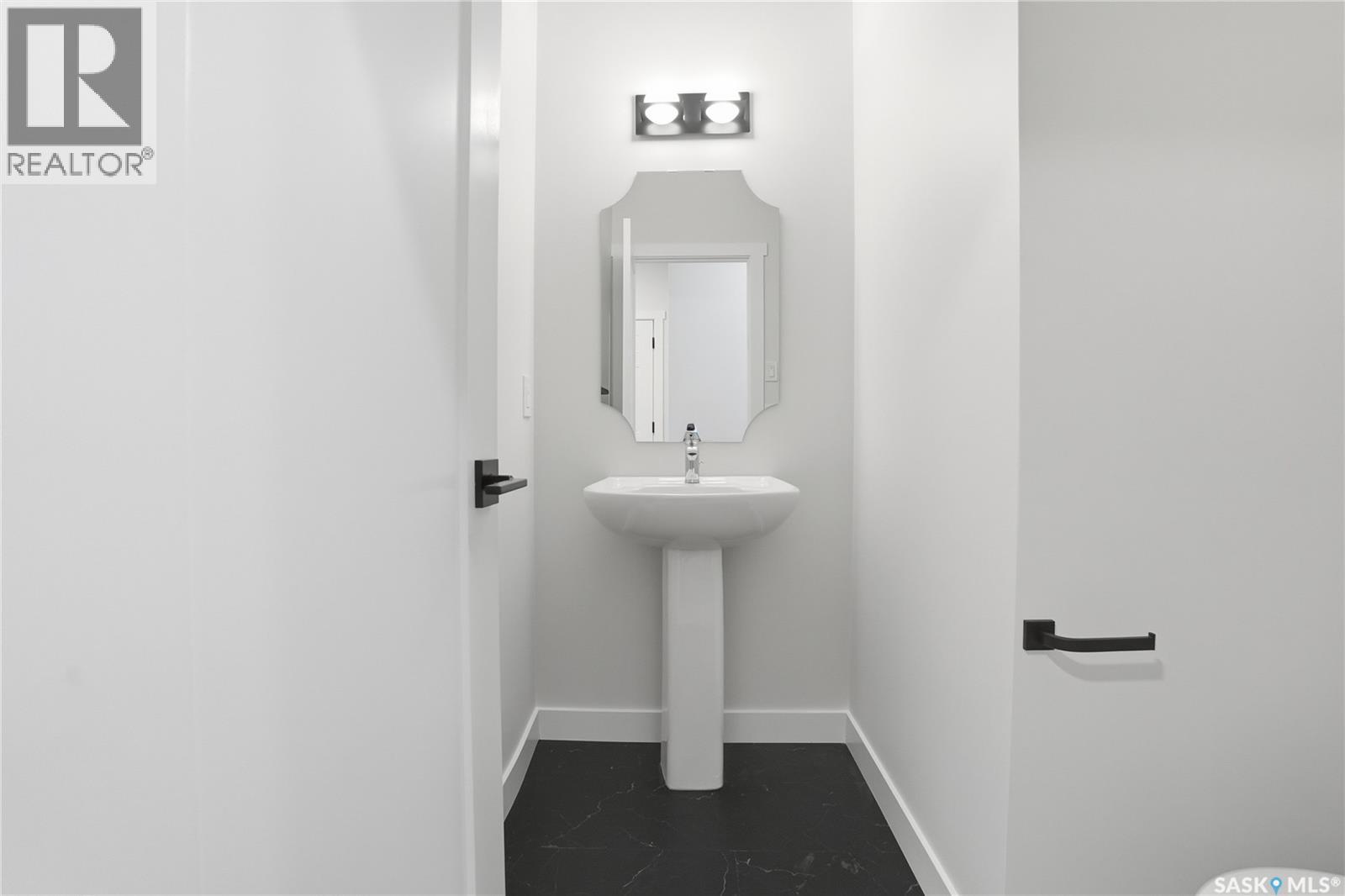 350 Katz Avenue, Saskatoon, Saskatchewan  S7V 1Y6 - Photo 25 - SK013991