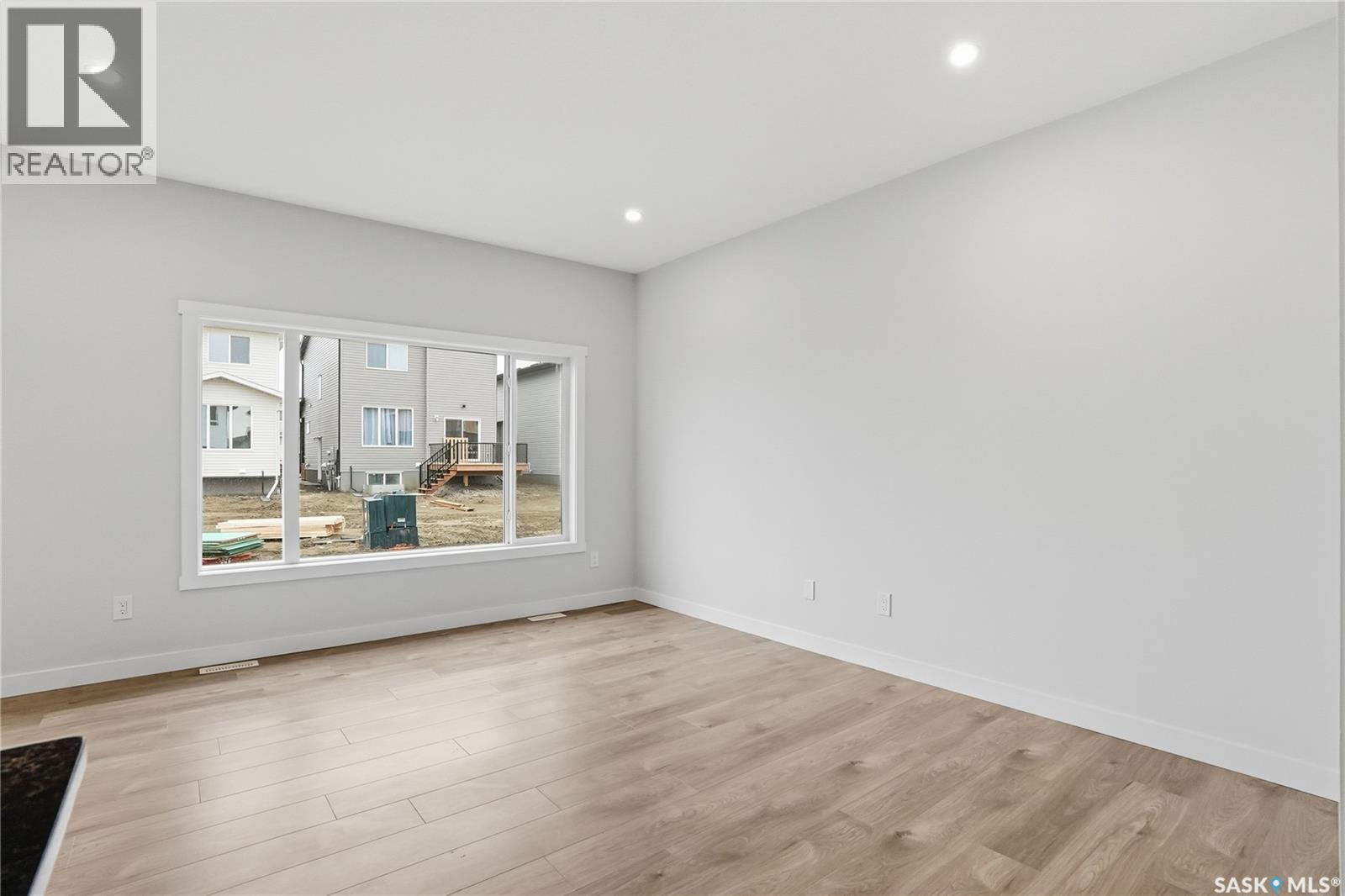 350 Katz Avenue, Saskatoon, Saskatchewan  S7V 1Y6 - Photo 21 - SK013991