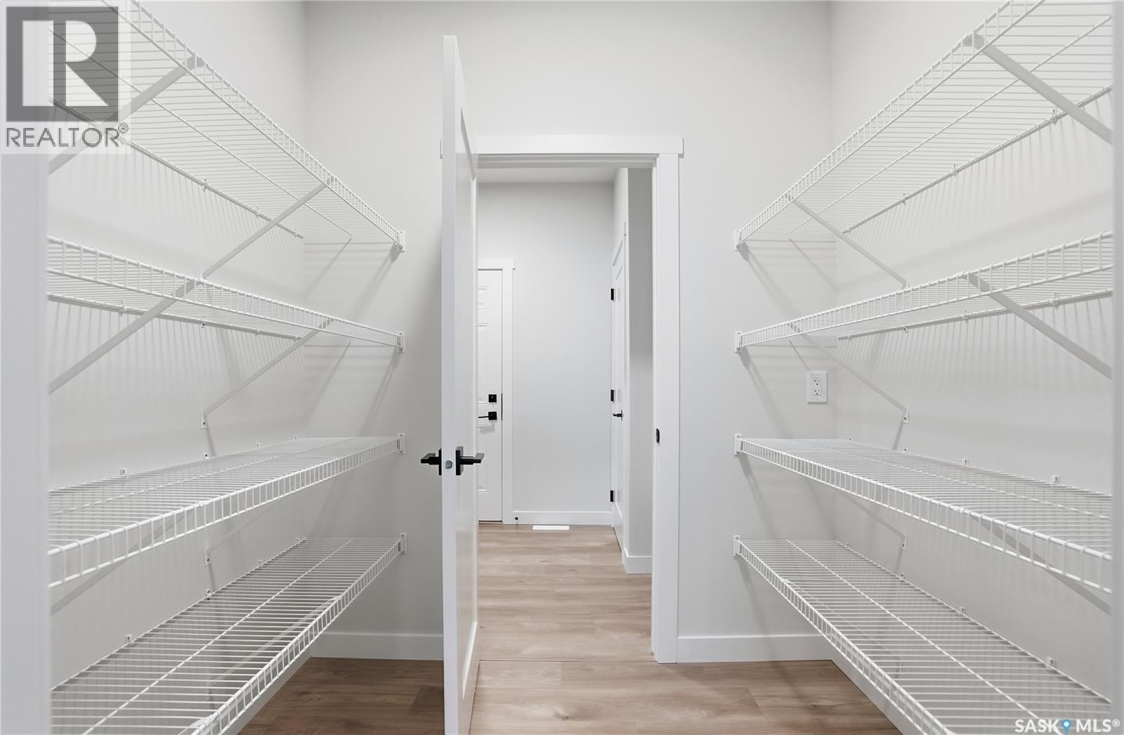 350 Katz Avenue, Saskatoon, Saskatchewan  S7V 1Y6 - Photo 16 - SK013991