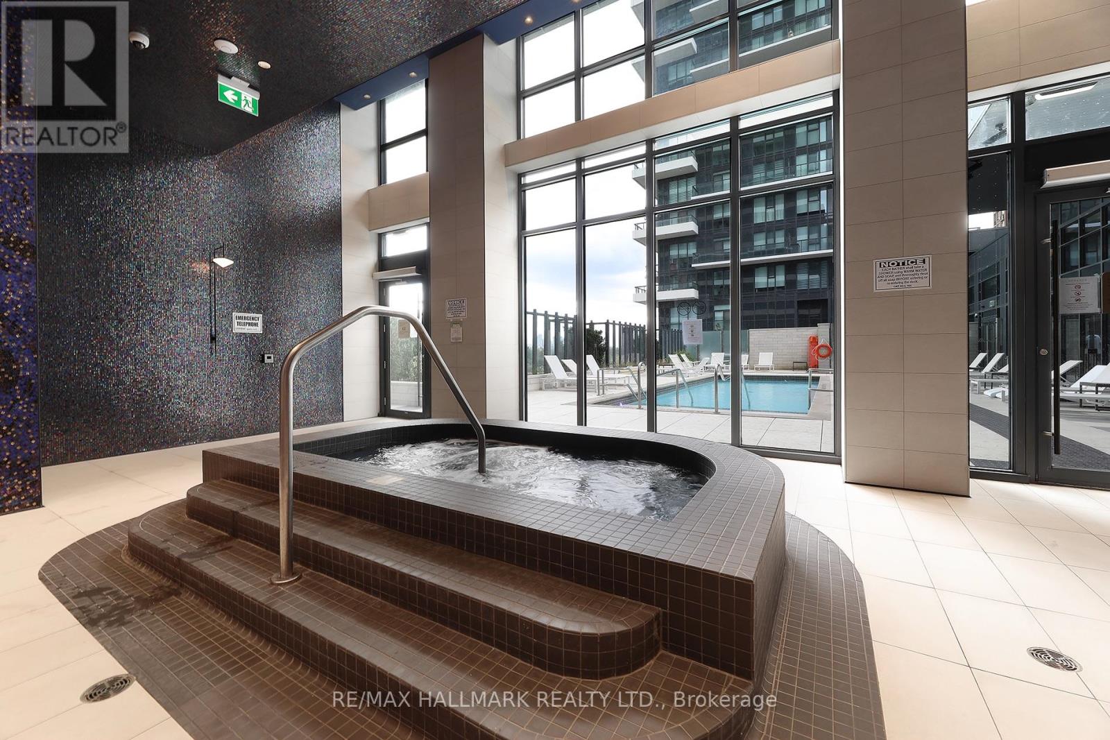 343 - 20 Inn On The Park Drive, Toronto, Ontario  M3C 0P8 - Photo 21 - C12423866