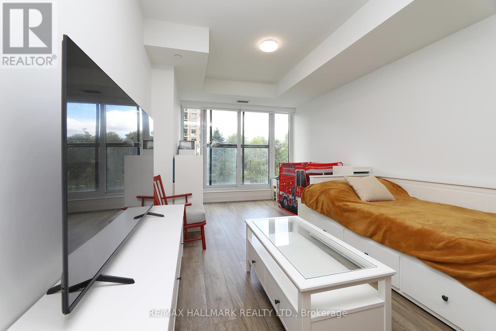 343 - 20 Inn On The Park Drive, Toronto, Ontario  M3C 0P8 - Photo 10 - C12423866