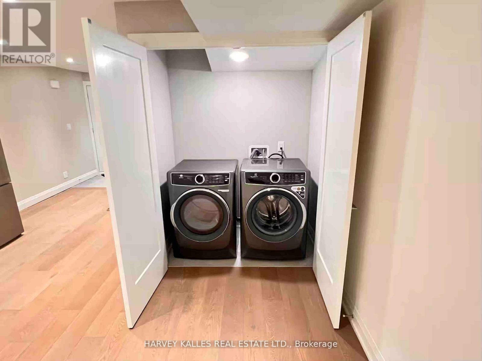 1 - 24 Sullivan Street, Toronto, Ontario  M5T 1B9 - Photo 11 - C12558276