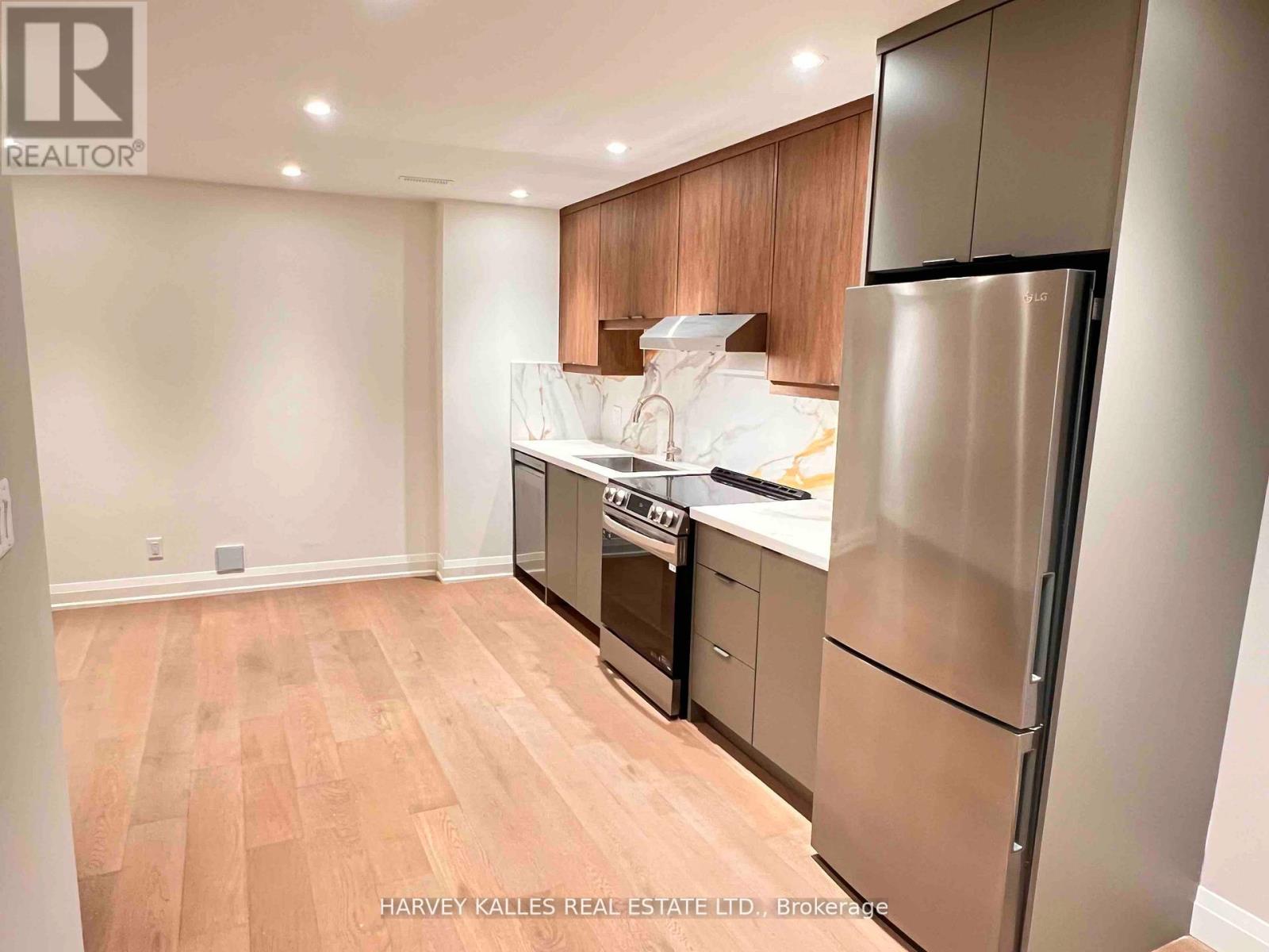 1 - 24 Sullivan Street, Toronto, Ontario  M5T 1B9 - Photo 3 - C12558276