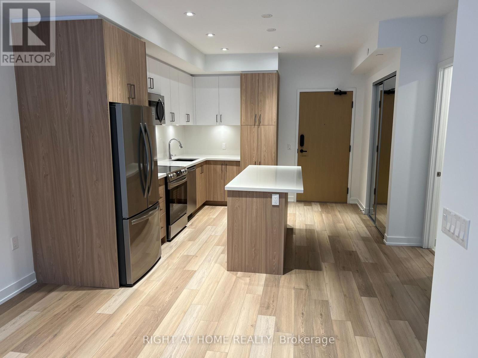 155 - 333 Sunseeker Avenue, Innisfil, Ontario  L9S 0J7 - Photo 6 - N12529400