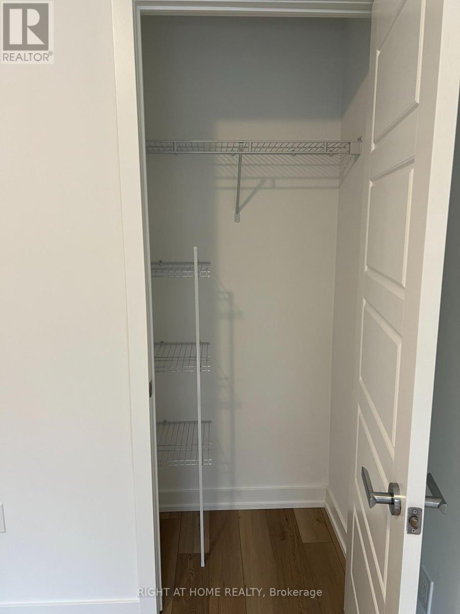 155 - 333 Sunseeker Avenue, Innisfil, Ontario  L9S 0J7 - Photo 11 - N12529400