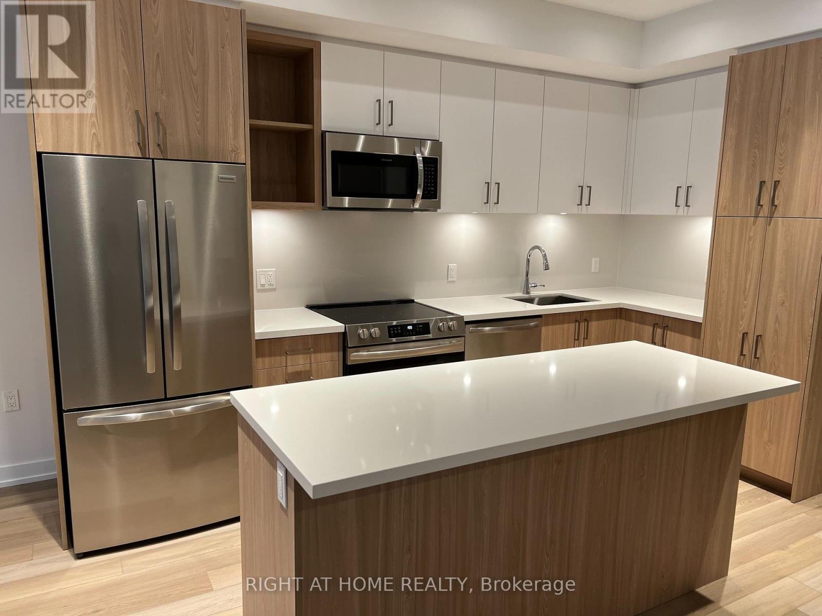 155 - 333 Sunseeker Avenue, Innisfil, Ontario  L9S 0J7 - Photo 9 - N12529400