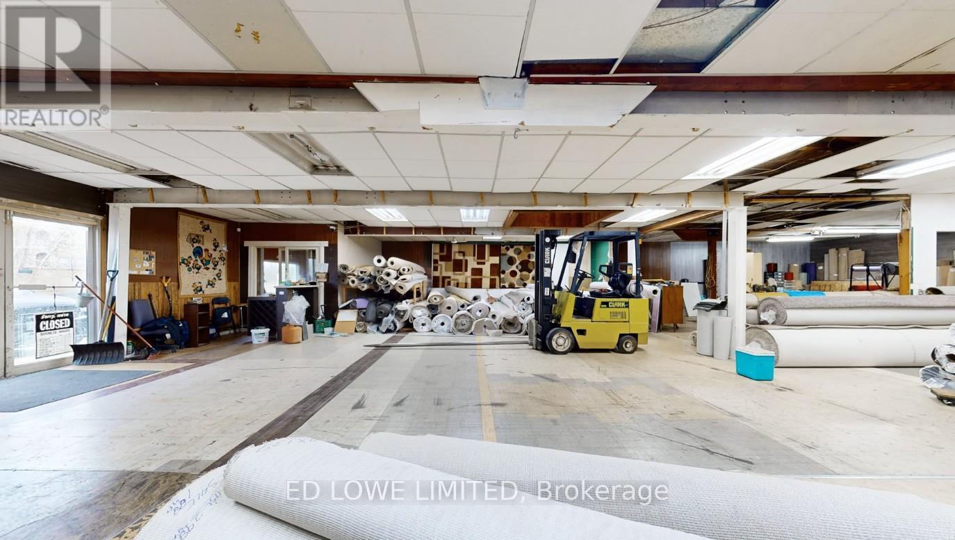 345 Atherley Road, Orillia, Ontario  L3V 1N9 - Photo 12 - S12370737