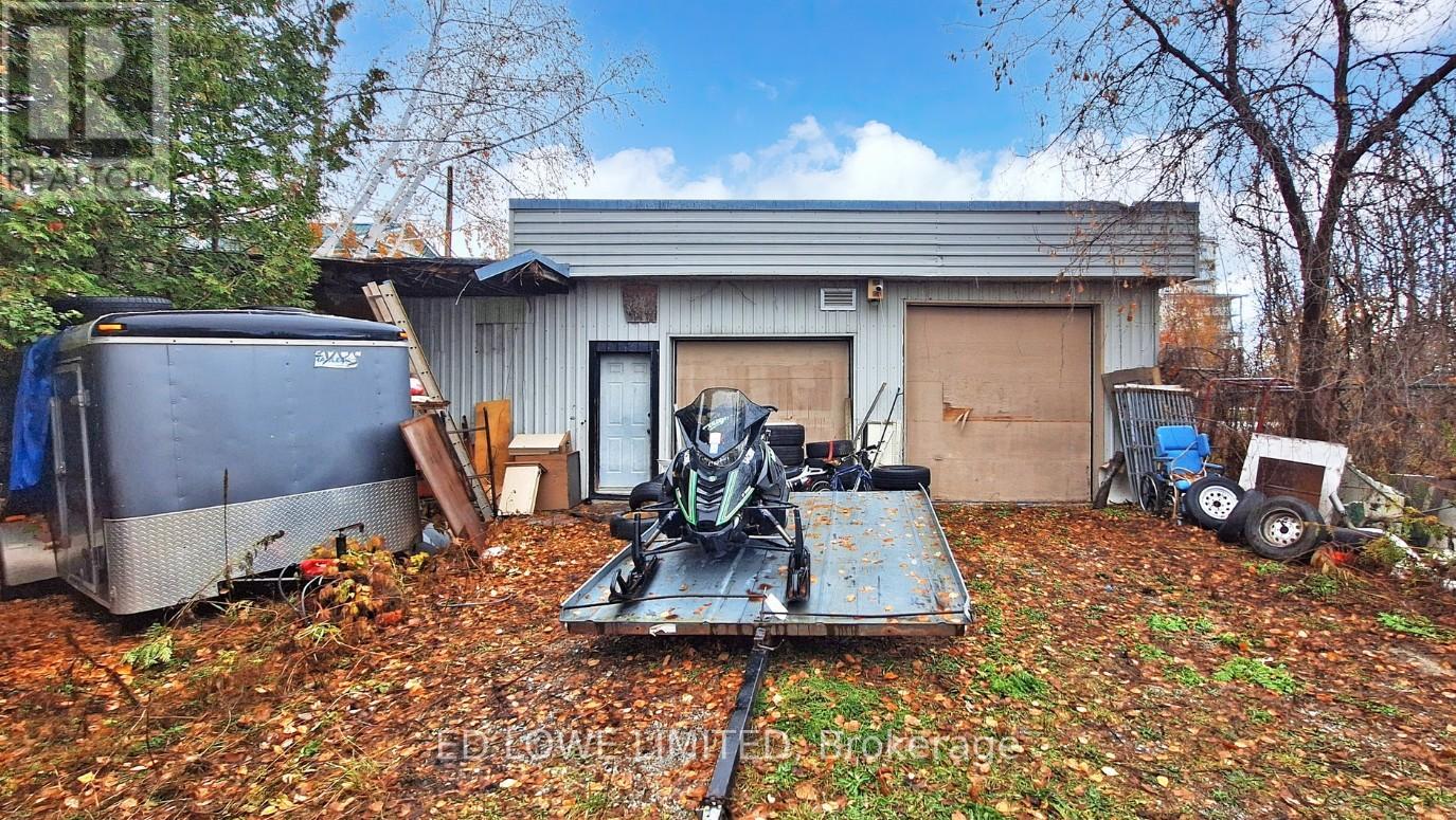 345 Atherley Road, Orillia, Ontario  L3V 1N9 - Photo 33 - S12370737