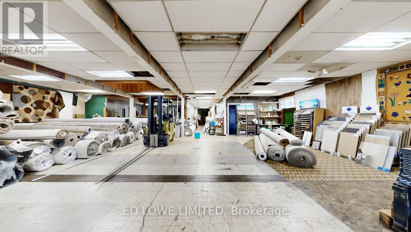 345 Atherley Road, Orillia, Ontario  L3V 1N9 - Photo 9 - S12370737