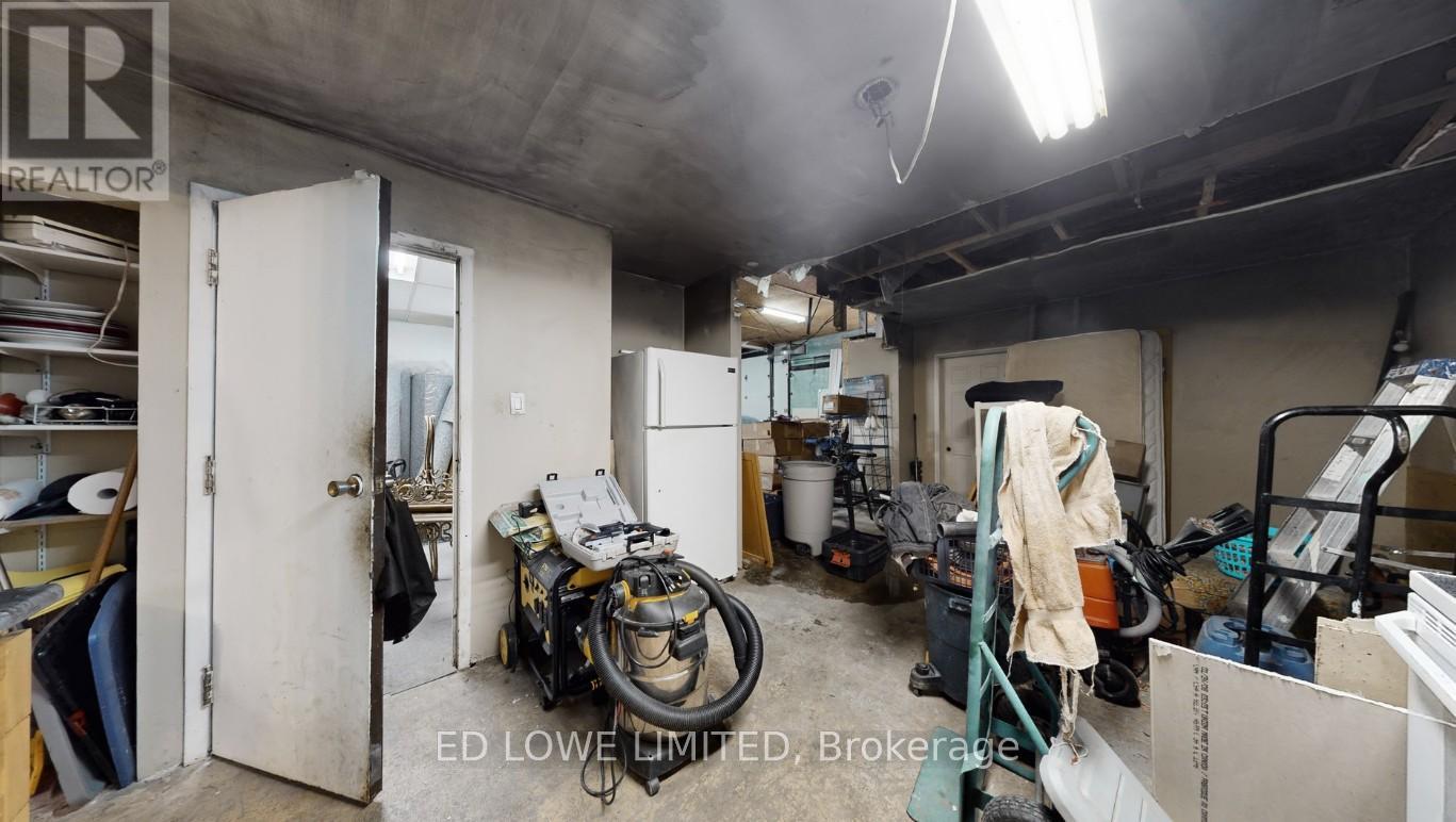 345 Atherley Road, Orillia, Ontario  L3V 1N9 - Photo 21 - S12370737