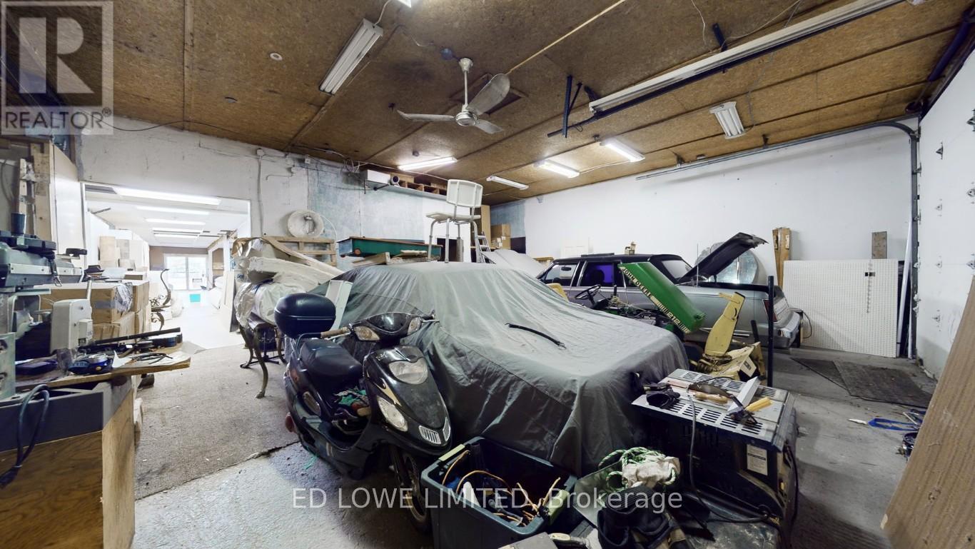 345 Atherley Road, Orillia, Ontario  L3V 1N9 - Photo 25 - S12370737