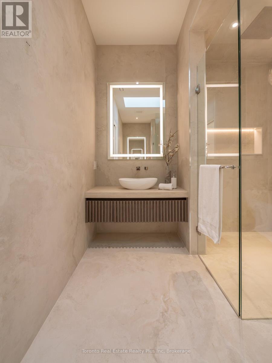 1160 Mona Road, Mississauga, Ontario L5G 2Z7 - Photo 22 - W12554610