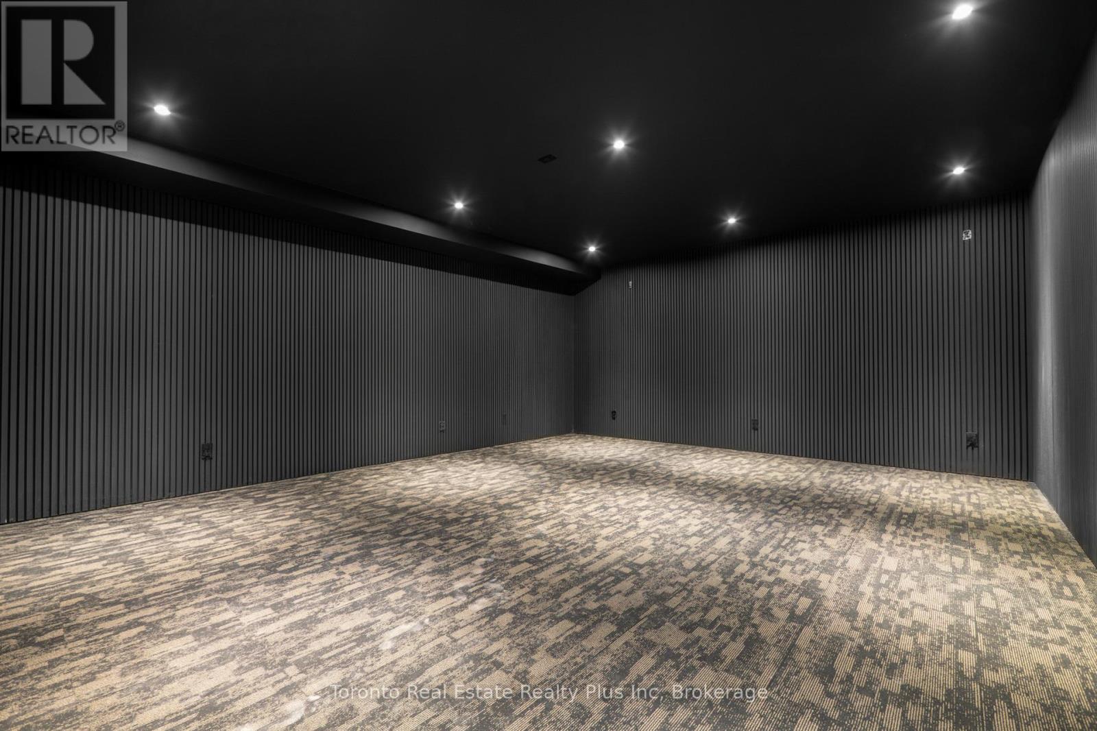 1160 Mona Road, Mississauga, Ontario L5G 2Z7 - Photo 40 - W12554610