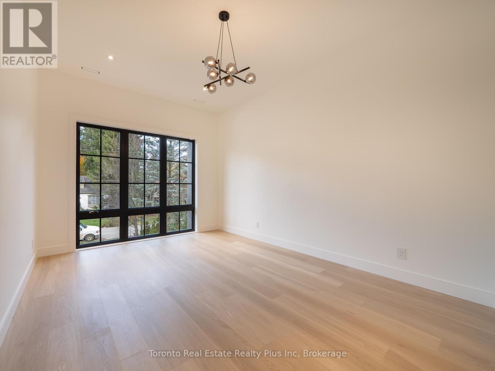 1160 Mona Road, Mississauga, Ontario L5G 2Z7 - Photo 29 - W12554610