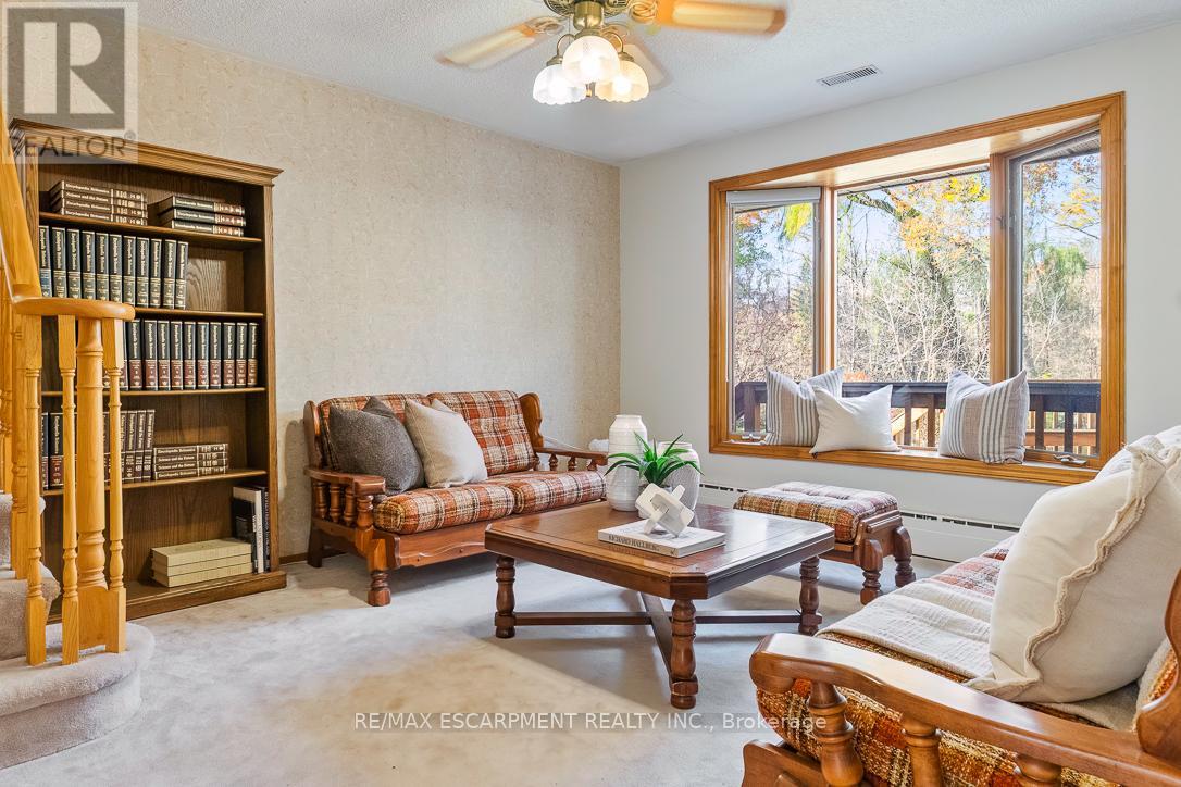 65 Harborn Road, Mississauga, Ontario  L5B 1A5 - Photo 23 - W12558164