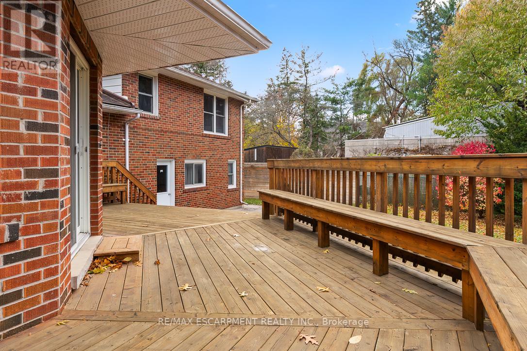 65 Harborn Road, Mississauga, Ontario  L5B 1A5 - Photo 43 - W12558164