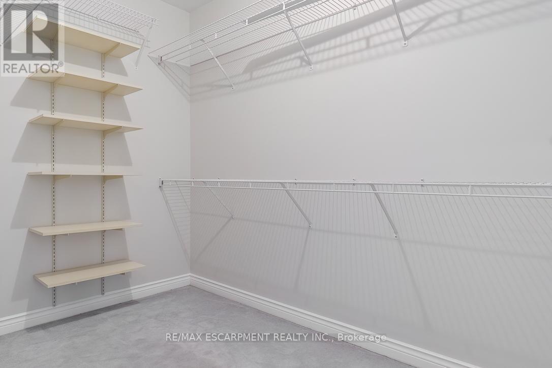 65 Harborn Road, Mississauga, Ontario  L5B 1A5 - Photo 21 - W12558164