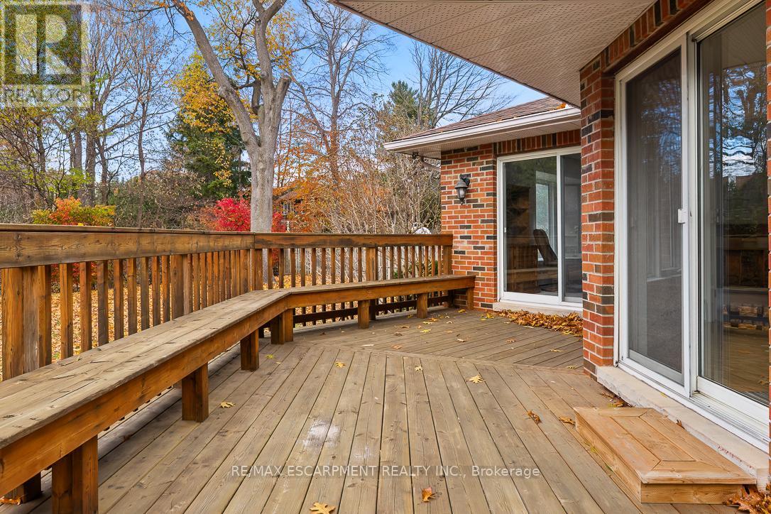 65 Harborn Road, Mississauga, Ontario  L5B 1A5 - Photo 44 - W12558164