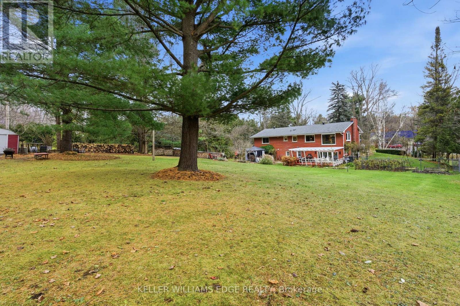 5600 Cedar Springs Road, Burlington, Ontario L7P 0B9 - Photo 43 - W12558486