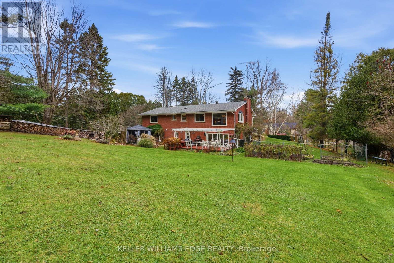 5600 Cedar Springs Road, Burlington, Ontario L7P 0B9 - Photo 44 - W12558486