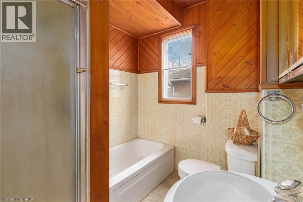 86 Baldwin Avenue, Brantford, Ontario  N3S 1H7 - Photo 9 - 40789118