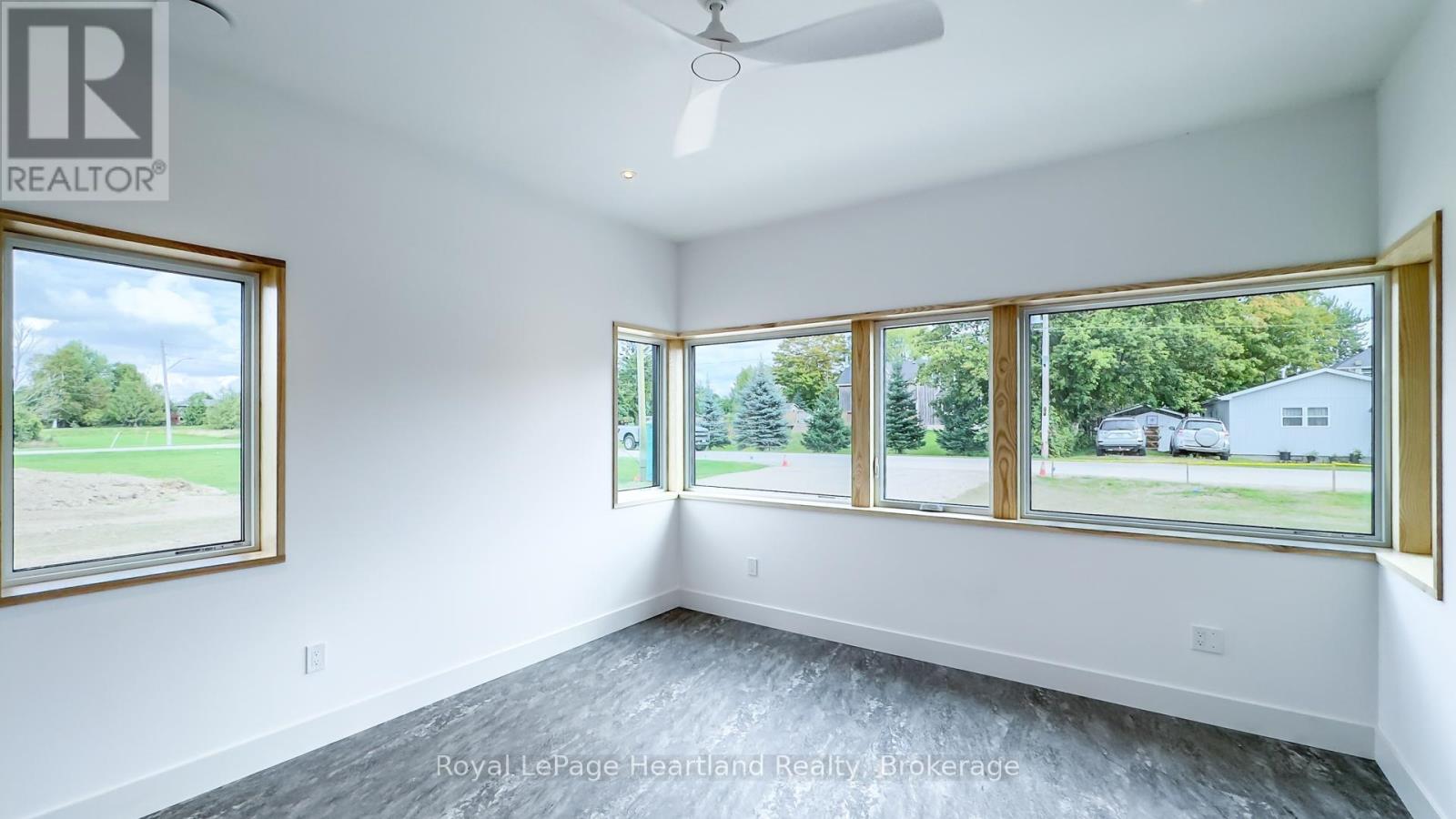 89 Isobel Street, Ashfield-Colborne-Wawanosh, Ontario N0M 1R0 - Photo 24 - X12332511