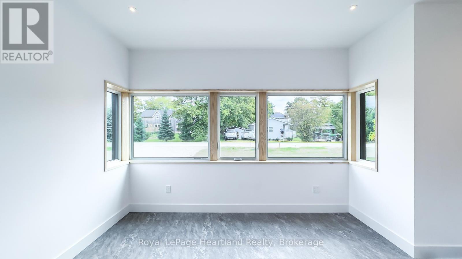 89 Isobel Street, Ashfield-Colborne-Wawanosh, Ontario N0M 1R0 - Photo 25 - X12332511