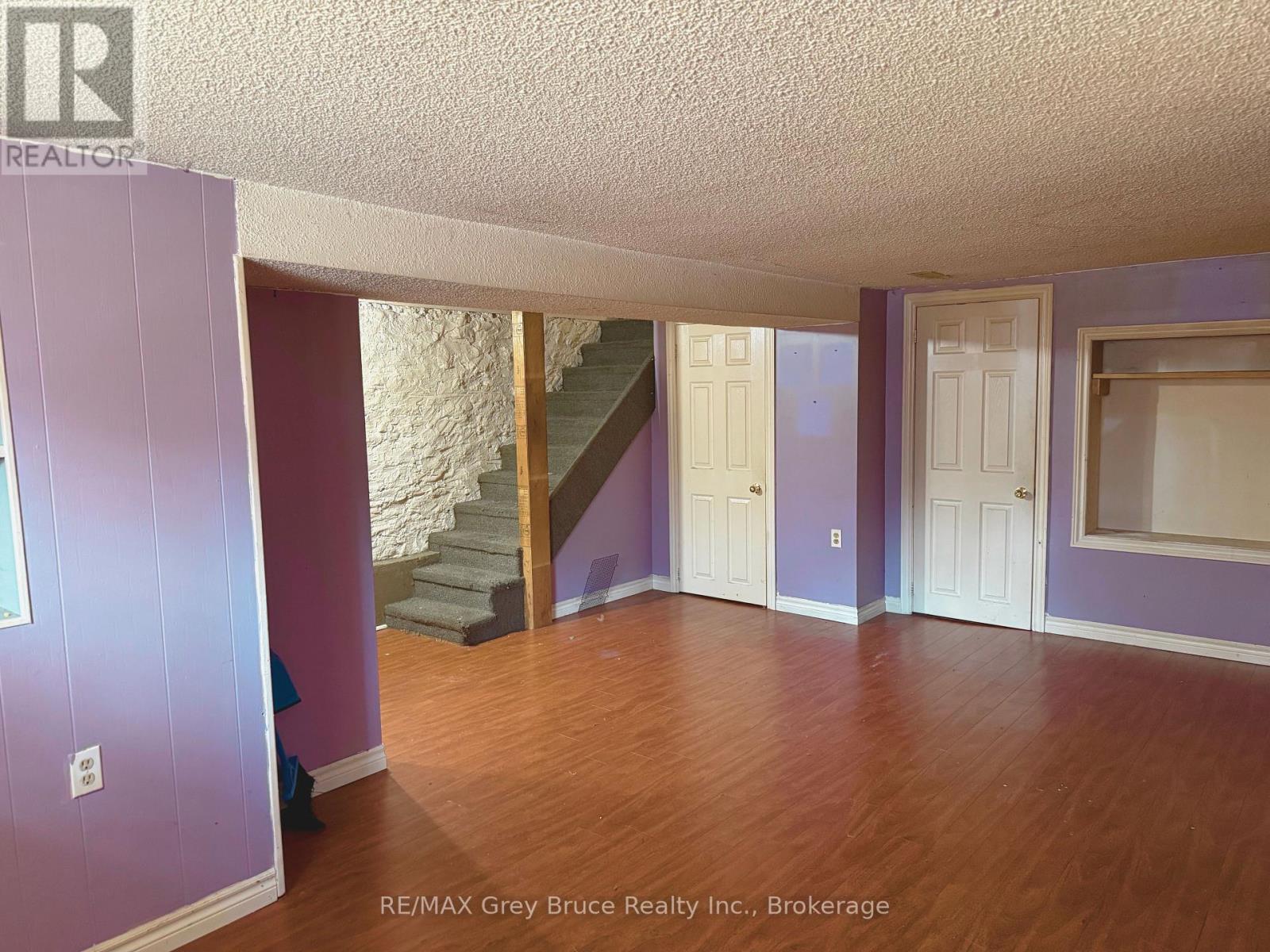 785 4th Avenue E, Owen Sound, Ontario  N4K 2N5 - Photo 14 - X12558724