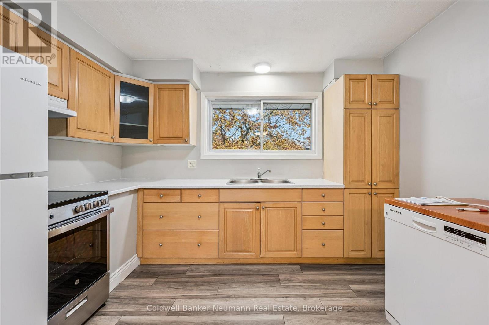 127 Avon Road, Kitchener, Ontario  N2B 1T9 - Photo 14 - X12558756