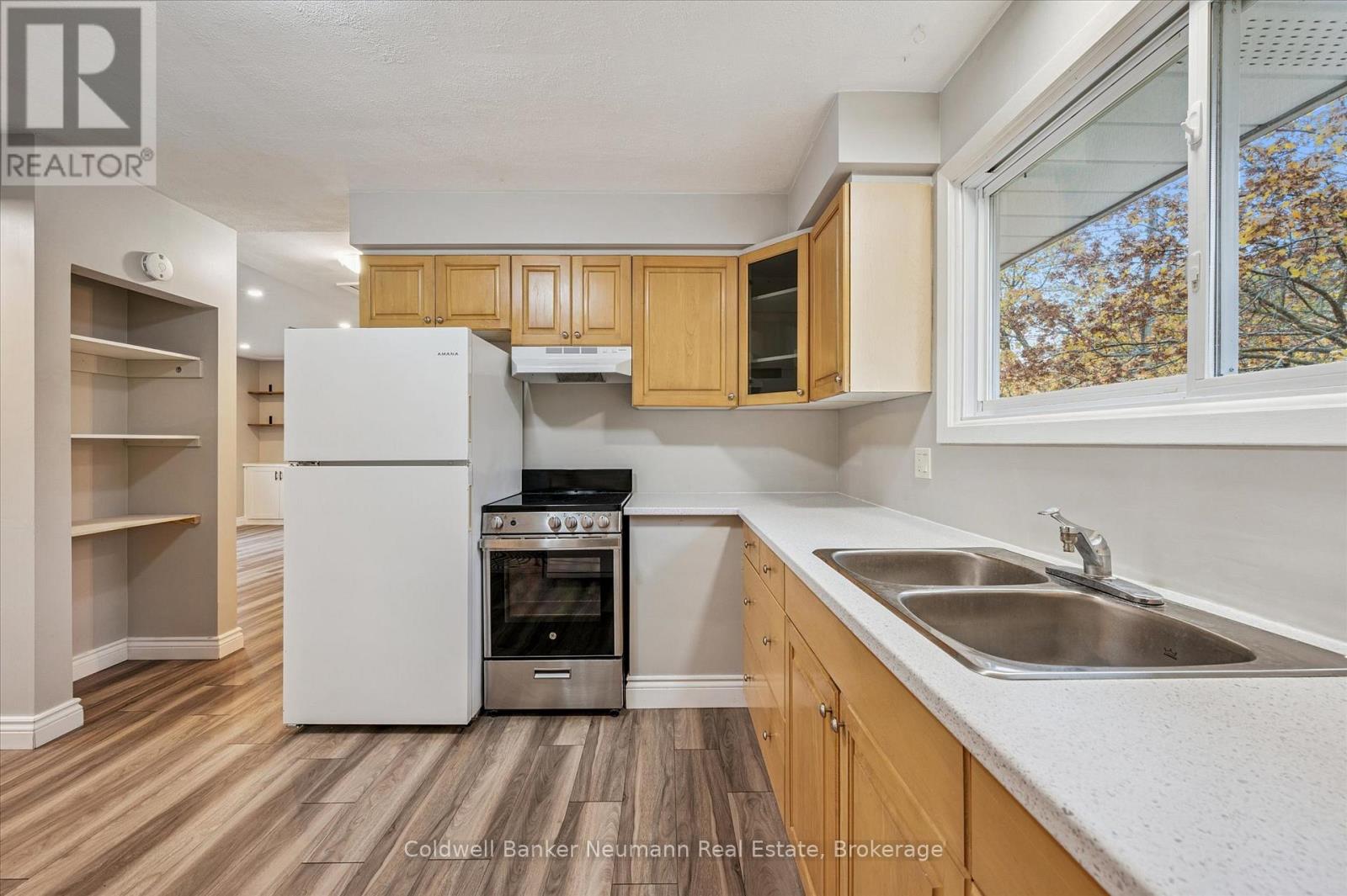 127 Avon Road, Kitchener, Ontario  N2B 1T9 - Photo 24 - X12558756