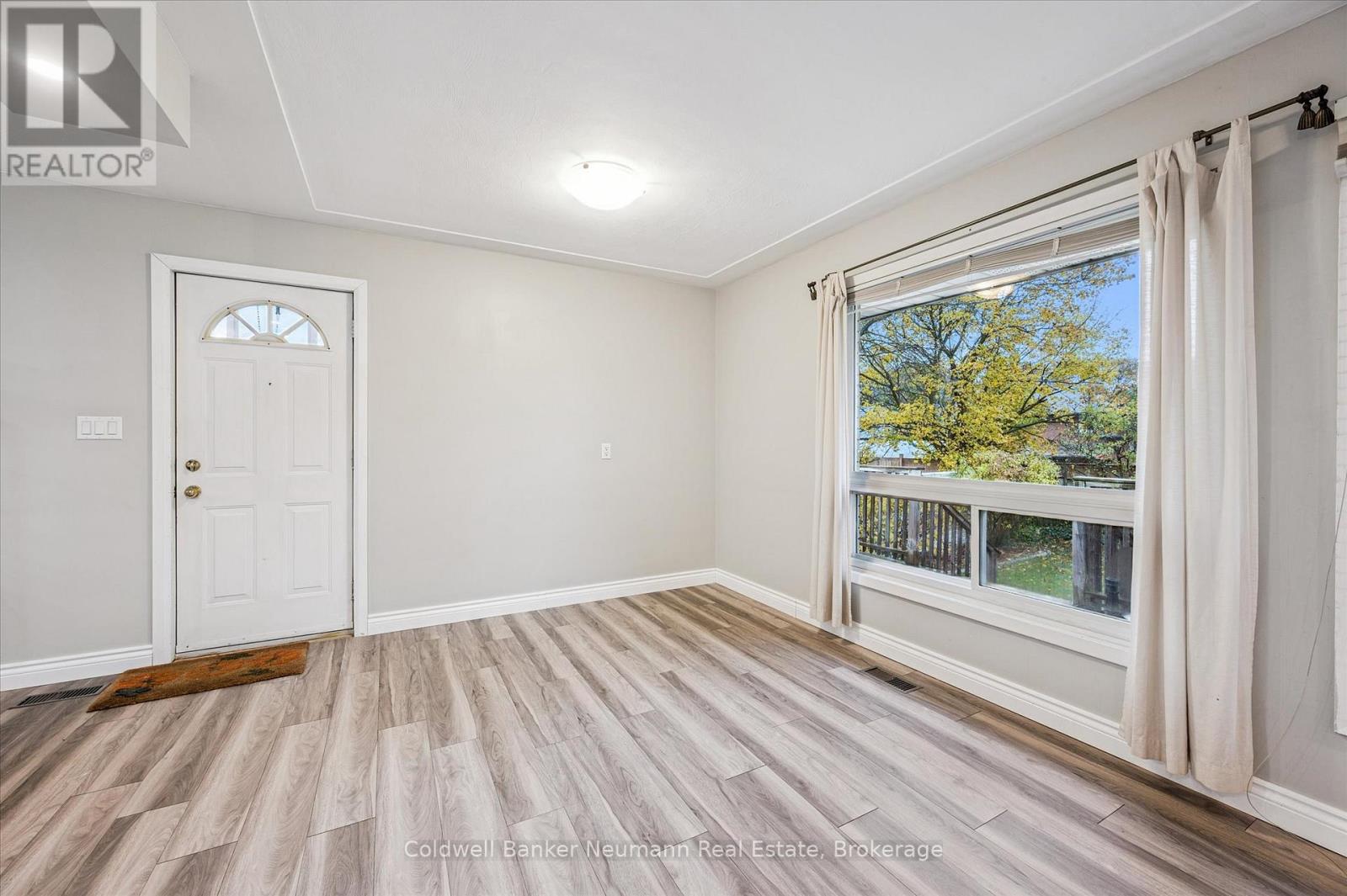 127 Avon Road, Kitchener, Ontario  N2B 1T9 - Photo 28 - X12558756