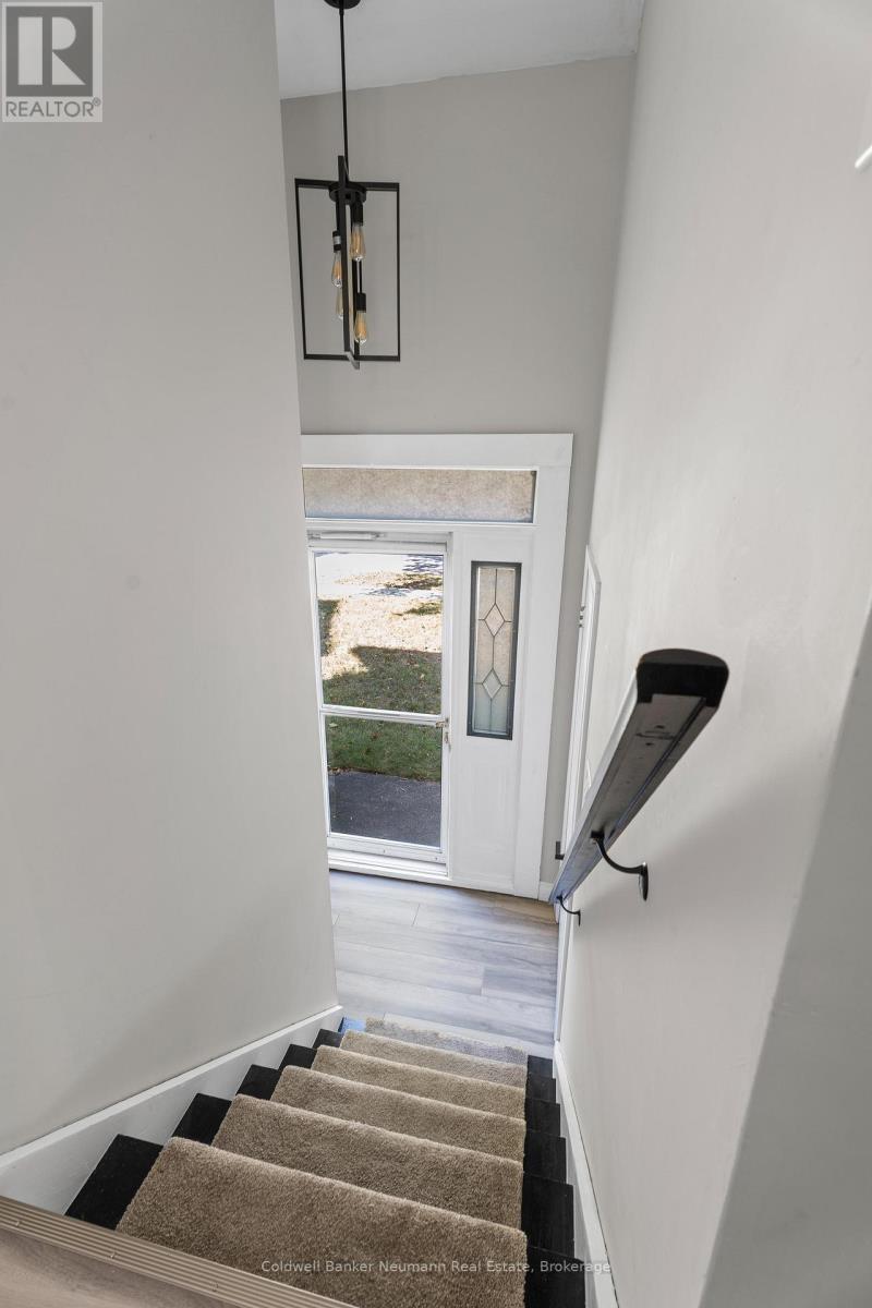 127 Avon Road, Kitchener, Ontario  N2B 1T9 - Photo 29 - X12558756