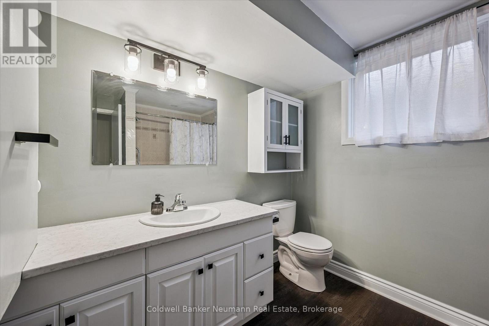 127 Avon Road, Kitchener, Ontario  N2B 1T9 - Photo 33 - X12558756