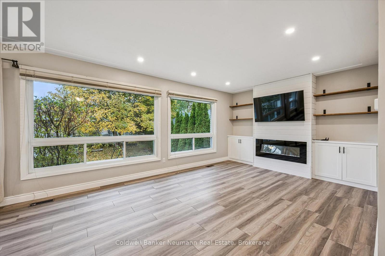 127 Avon Road, Kitchener, Ontario  N2B 1T9 - Photo 5 - X12558756