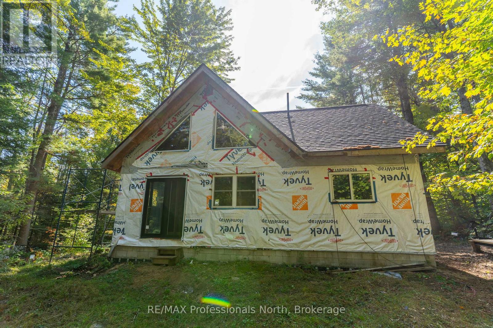 319 Boundary Road, Minden Hills (Lutterworth), Ontario  K0M 2A1 - Photo 2 - X12558780
