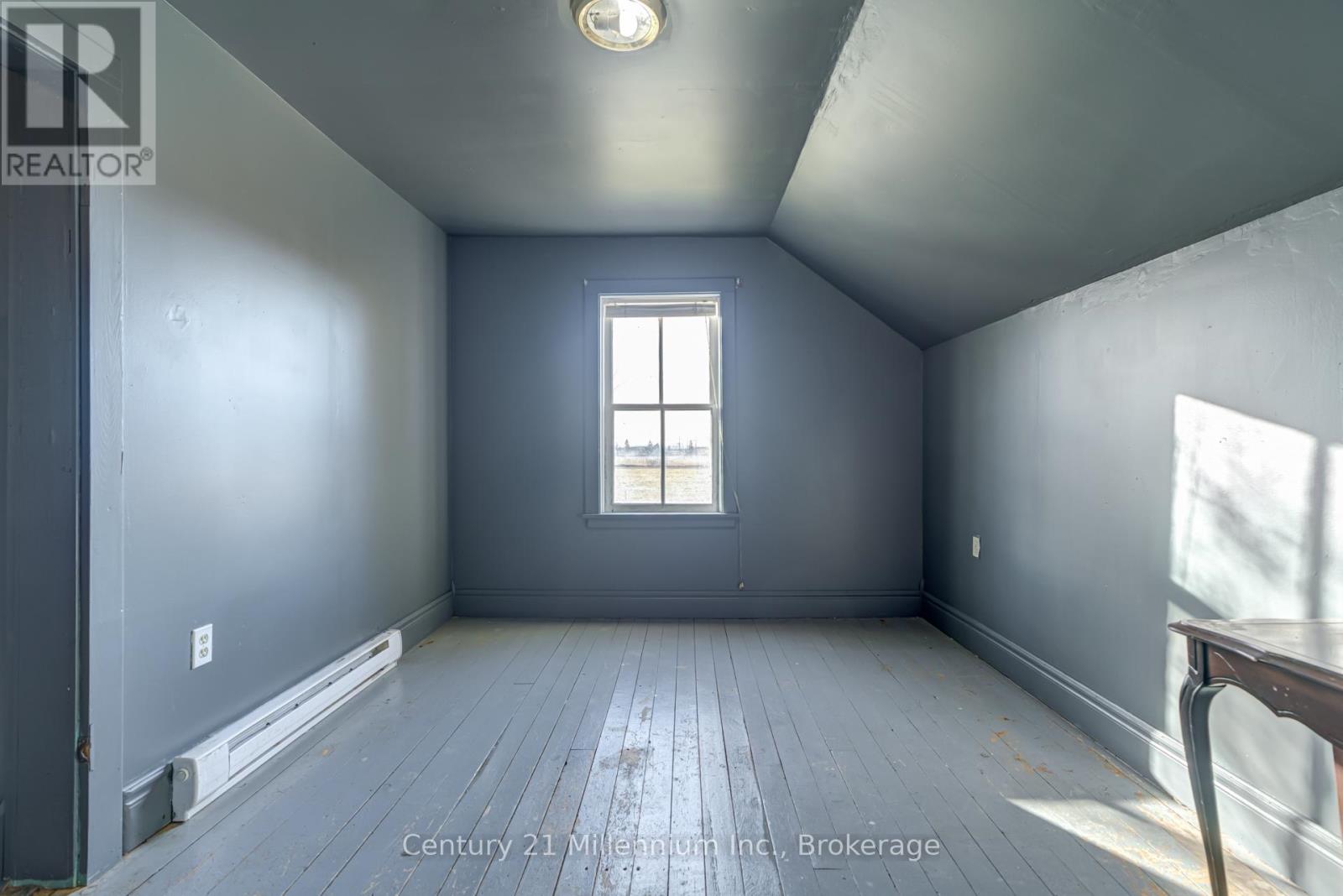 2547 Bruce 9 Road, Northern Bruce Peninsula, Ontario  N0H 1W0 - Photo 26 - X12558814