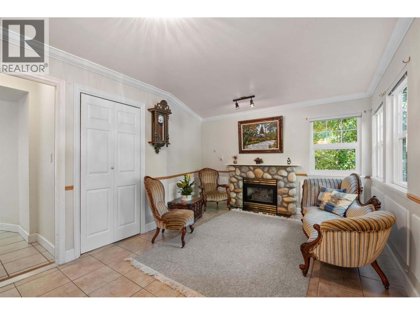 682 Seymour Boulevard, North Vancouver, British Columbia  V7J 2J6 - Photo 31 - R3056334