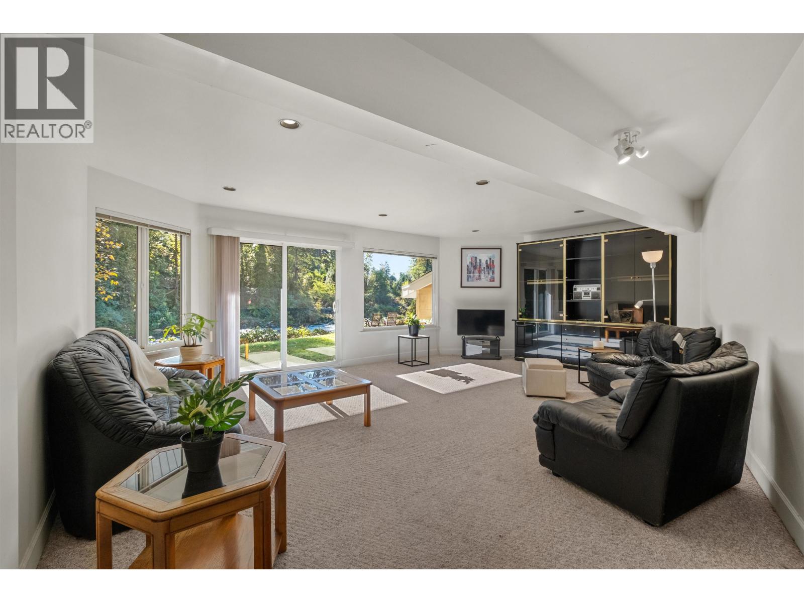 682 Seymour Boulevard, North Vancouver, British Columbia  V7J 2J6 - Photo 24 - R3056334